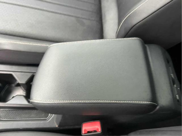 Photo of 2023 Platinum Gray Metallic Volkswagen Tiguan