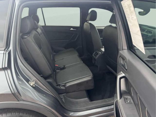 Photo of 2023 Platinum Gray Metallic Volkswagen Tiguan