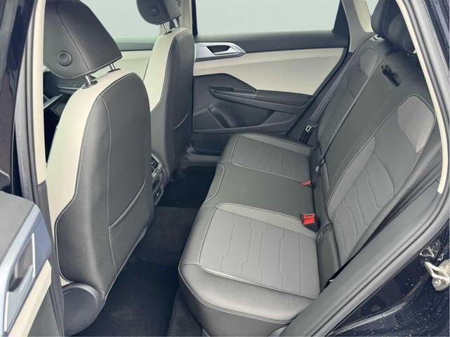 Photo of 2025 Deep Black Pearl Volkswagen Taos