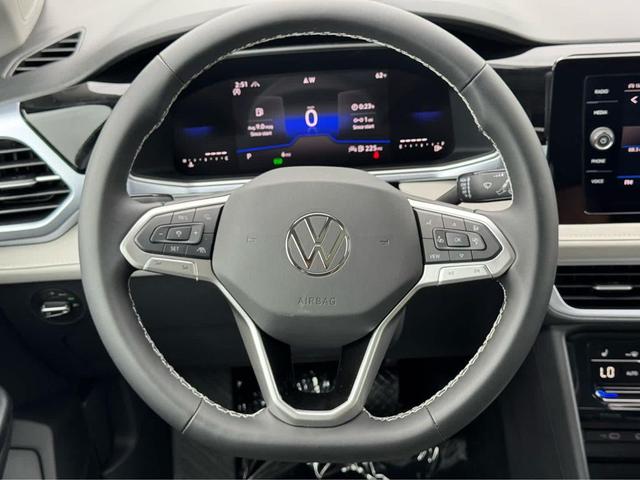 Photo of 2025 Deep Black Pearl Volkswagen Taos