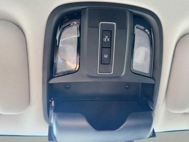 Photo of 2019 Snow White Pearl Kia Sorento