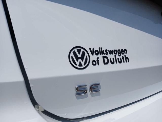 Photo of 2025 Pure White Volkswagen Taos