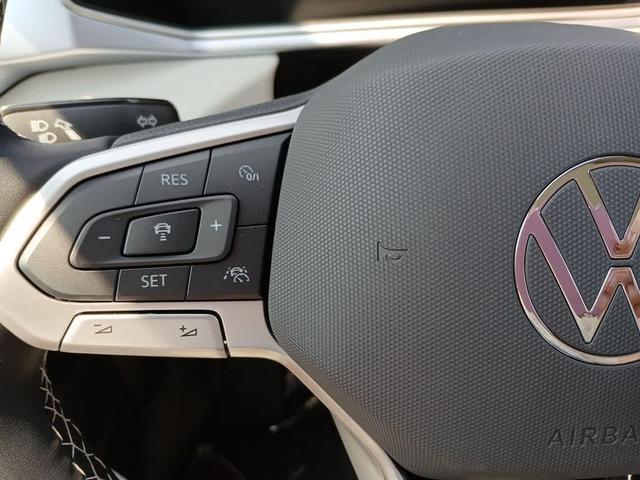 Photo of 2025 Pure White Volkswagen Taos