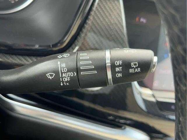 Photo of 2021 GRAY Cadillac XT6