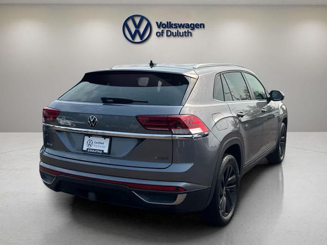 Photo of 2023 Platinum Gray Metallic Volkswagen Atlas Cross Sport