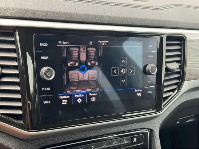 Photo of 2023 Platinum Gray Metallic Volkswagen Atlas Cross Sport