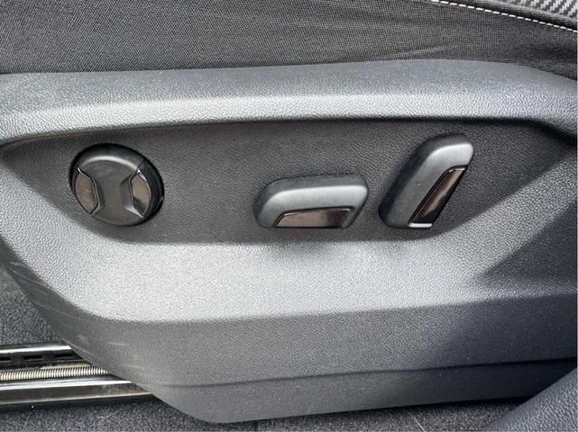 Photo of 2023 Platinum Gray Metallic Volkswagen Atlas Cross Sport