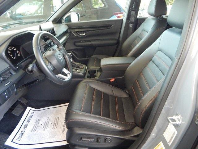 Photo of 2024 Urban Gray Pearl Honda CR-V Hybrid