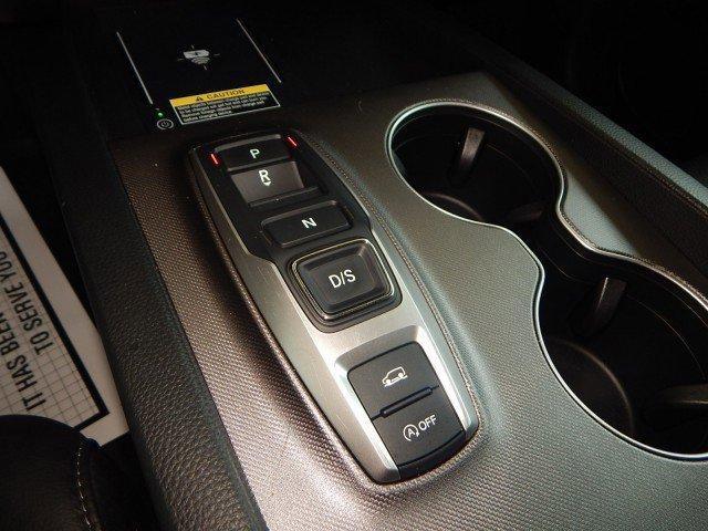 Photo of 2024 Sonic Gray Pearl Honda Passport