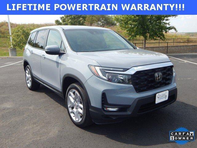Photo of 2024 Sonic Gray Pearl Honda Passport