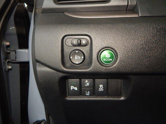 Photo of 2024 Sonic Gray Pearl Honda Passport