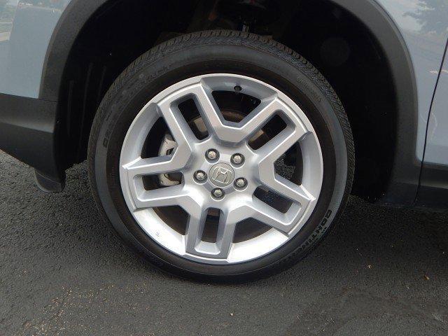 Photo of 2024 Sonic Gray Pearl Honda Passport