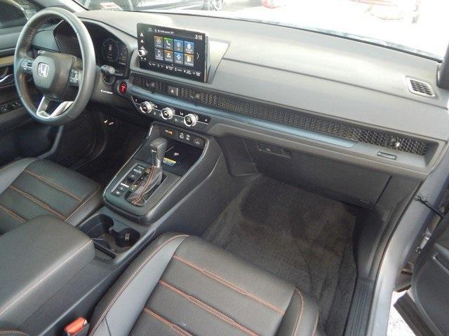 Photo of 2024 Lunar Silver Metallic Honda CR-V Hybrid