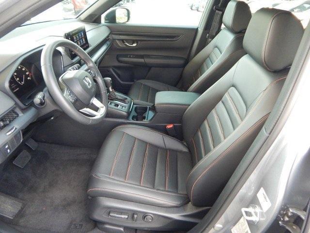 Photo of 2024 Lunar Silver Metallic Honda CR-V Hybrid