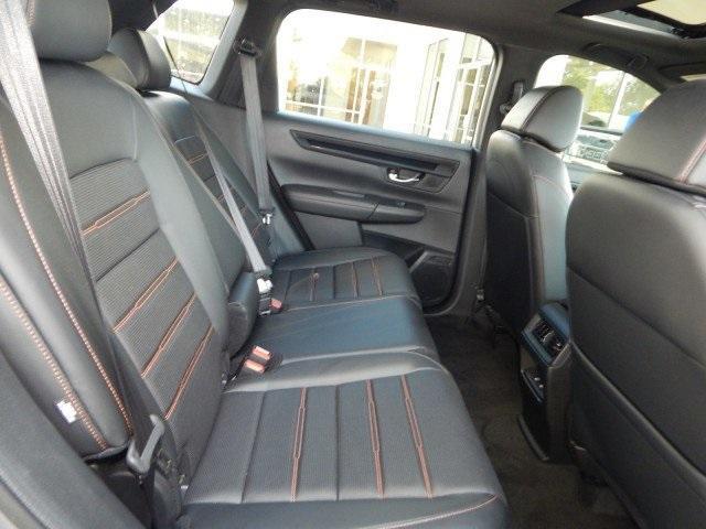 Photo of 2024 Lunar Silver Metallic Honda CR-V Hybrid