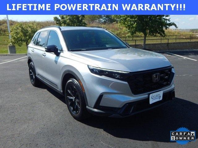 Photo of 2024 Lunar Silver Metallic Honda CR-V Hybrid