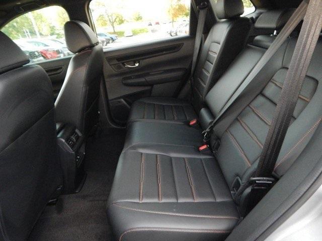 Photo of 2024 Lunar Silver Metallic Honda CR-V Hybrid