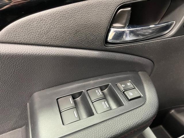 Photo of 2025 Sonic Gray Pearl Honda Ridgeline