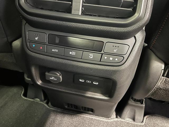 Photo of 2025 Sonic Gray Pearl Honda Ridgeline