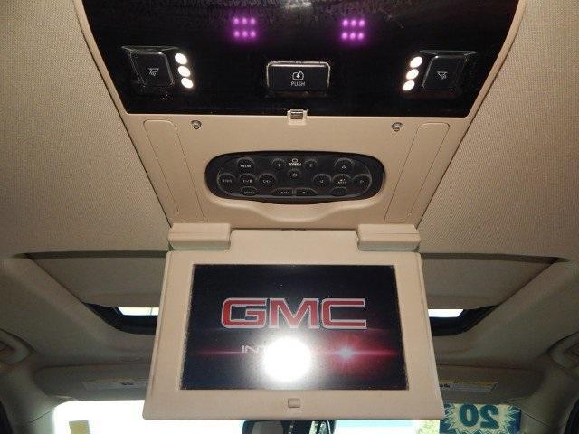 Photo of 2020 Quicksilver Metallic GMC Yukon