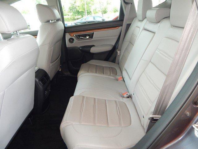 Photo of 2017 Modern Steel Metallic Honda CR-V