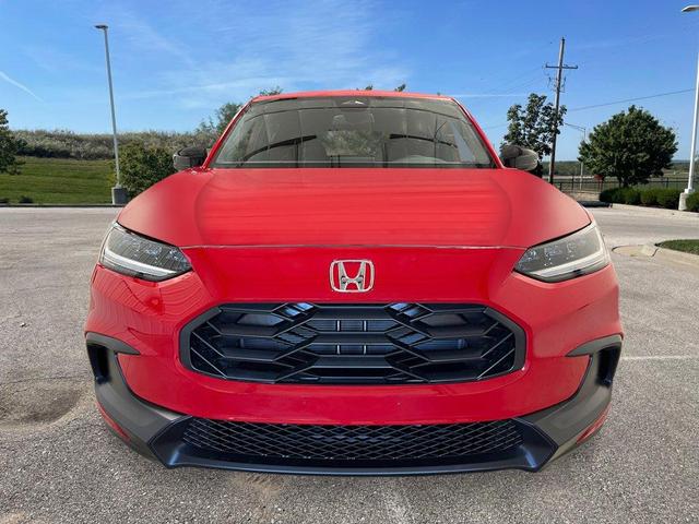 Photo of 2026 Milano Red Honda HR-V