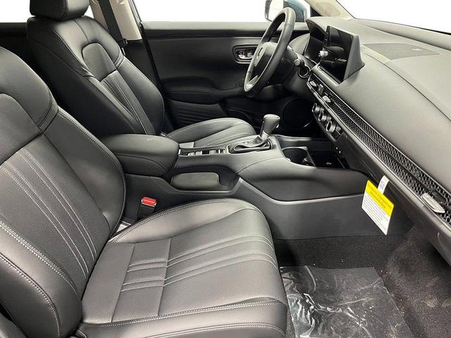 Photo of 2026 Urban Gray Pearl Honda HR-V