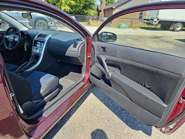 Photo of 2007 MAROON Scion tC