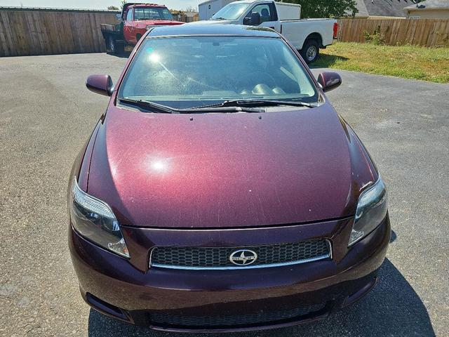 Photo of 2007 MAROON Scion tC