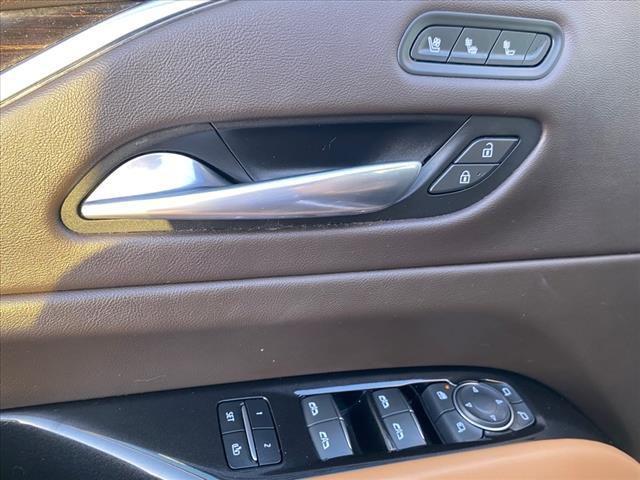Photo of 2021 Crystal White Tricoat Cadillac Escalade ESV