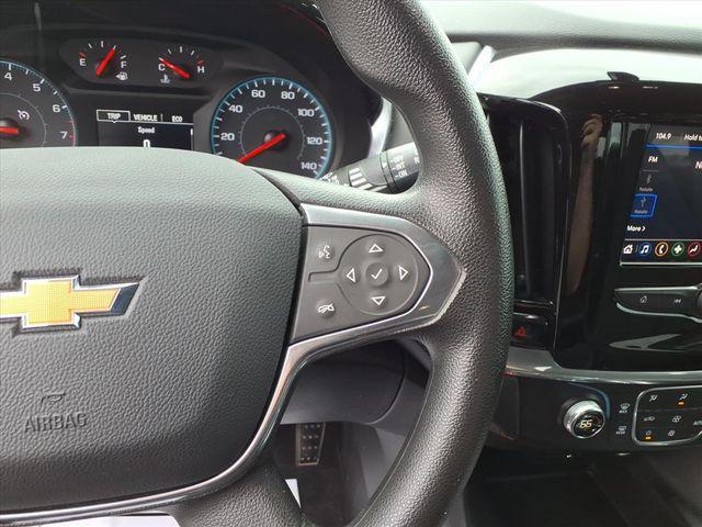 Photo of 2020 Silver Ice Metallic Chevrolet Traverse