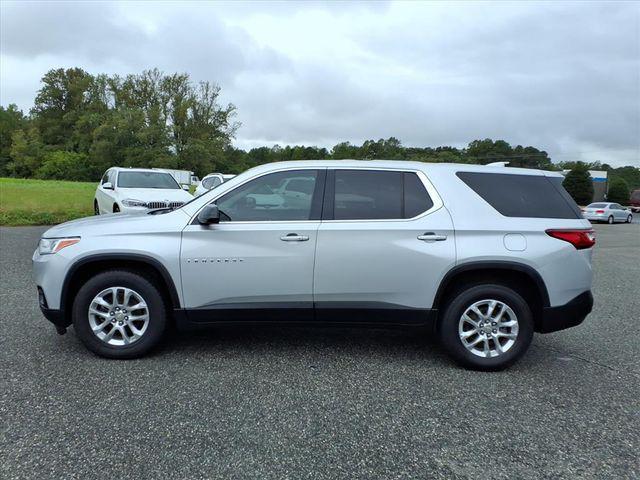 Photo of 2020 Silver Ice Metallic Chevrolet Traverse
