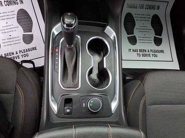 Photo of 2020 Silver Ice Metallic Chevrolet Traverse