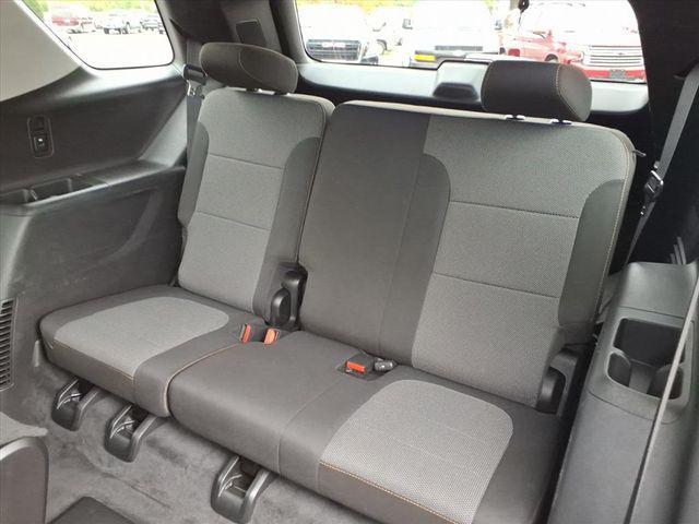 Photo of 2020 Silver Ice Metallic Chevrolet Traverse