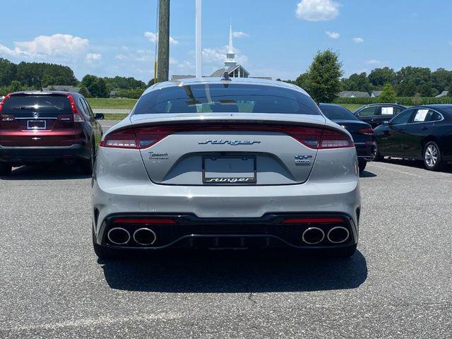 Photo of 2022 Ceramic Silver Kia Stinger