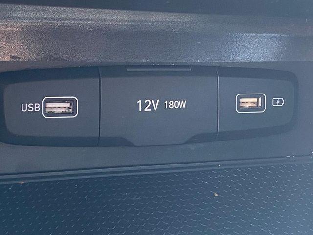 Photo of 2022 Quartz White Hyundai TUCSON Hybrid
