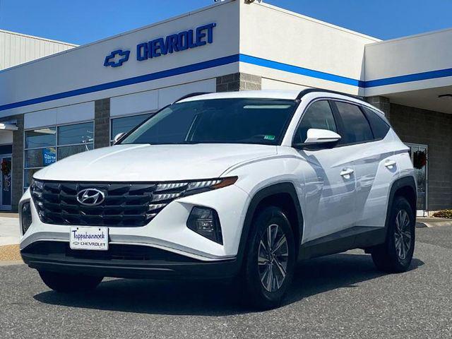 Photo of 2022 Quartz White Hyundai TUCSON Hybrid