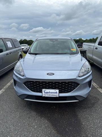 Photo of 2022 Blue Silver Metallic Ford Escape