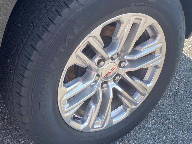 Photo of 2022 Onyx Black GMC Yukon