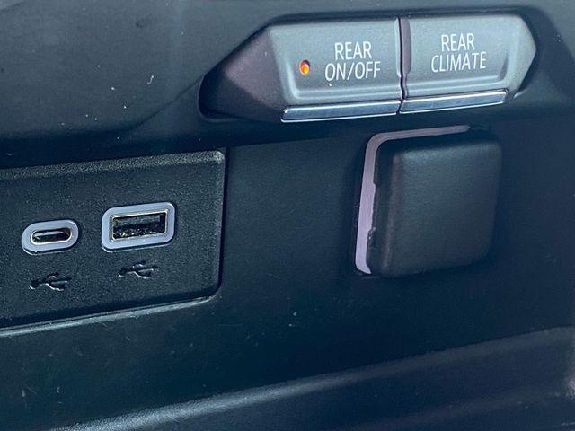Photo of 2022 Onyx Black GMC Yukon