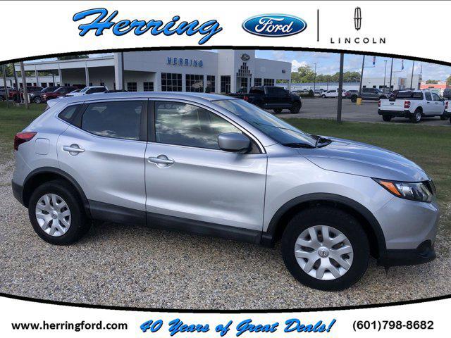Photo of 2019 Brilliant Silver Metallic Nissan Rogue Sport