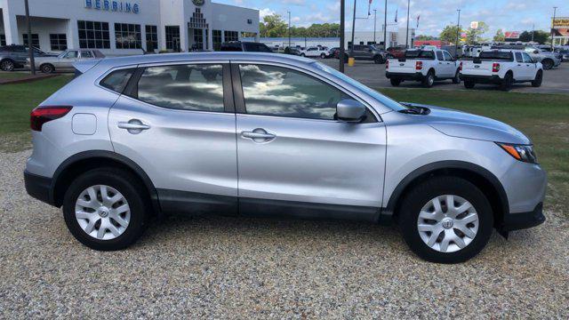Photo of 2019 Brilliant Silver Metallic Nissan Rogue Sport