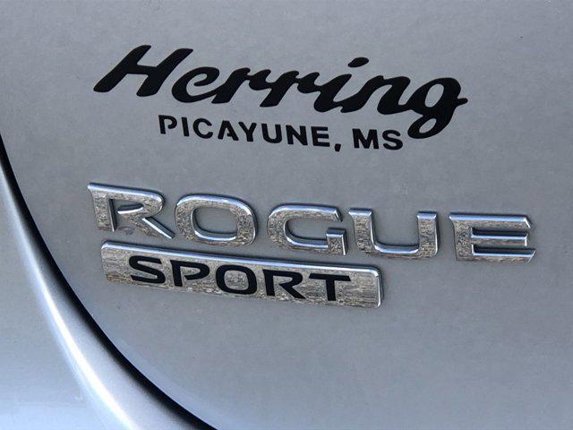 Photo of 2019 Brilliant Silver Metallic Nissan Rogue Sport