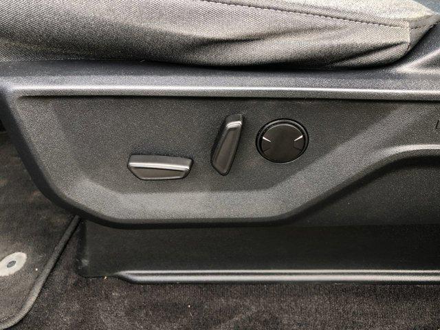Photo of 2022 Iconic Silver Metallic Ford F-150