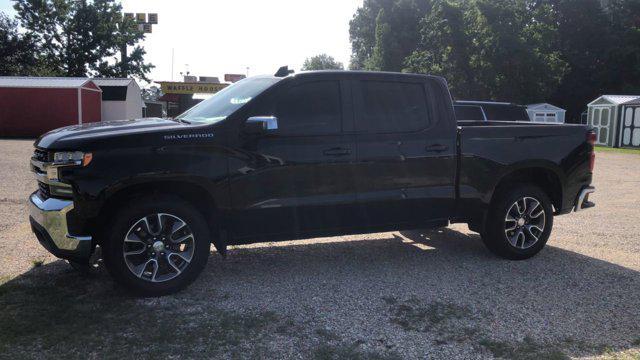 Photo of 2020 Black Chevrolet Silverado 1500