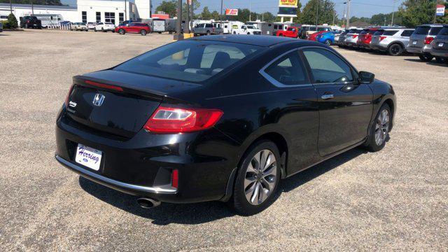 Photo of 2014 Black Honda Accord