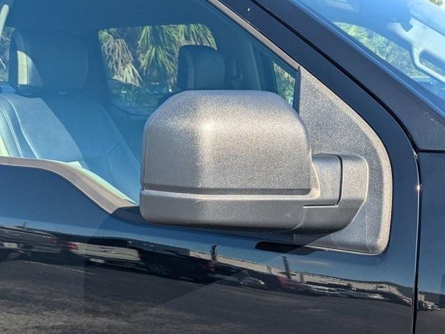 Photo of 2018 Shadow Black Ford F-150