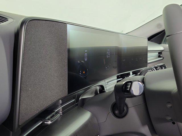 Photo of 2026 Atlas White Hyundai KONA