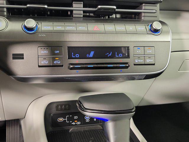 Photo of 2026 Atlas White Hyundai KONA
