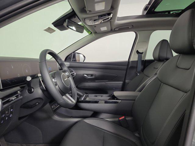 Photo of 2025 Amazon Gray Hyundai TUCSON Hybrid